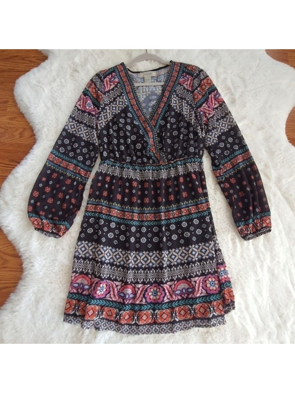 Flying Tomato Long Sleeve Boho Dress Womens L Multi Color/Print Vneck